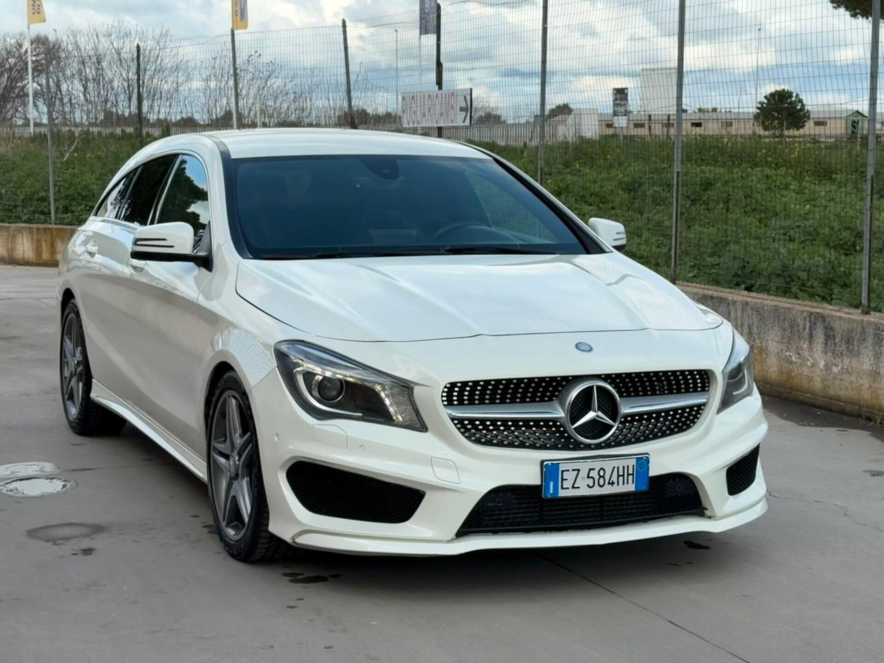 Mercedes-benz CLA 220 CDI Automatic Premium