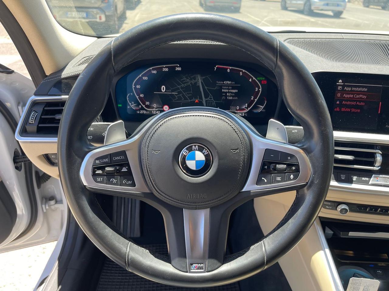 Bmw 320 i Luxury #11281