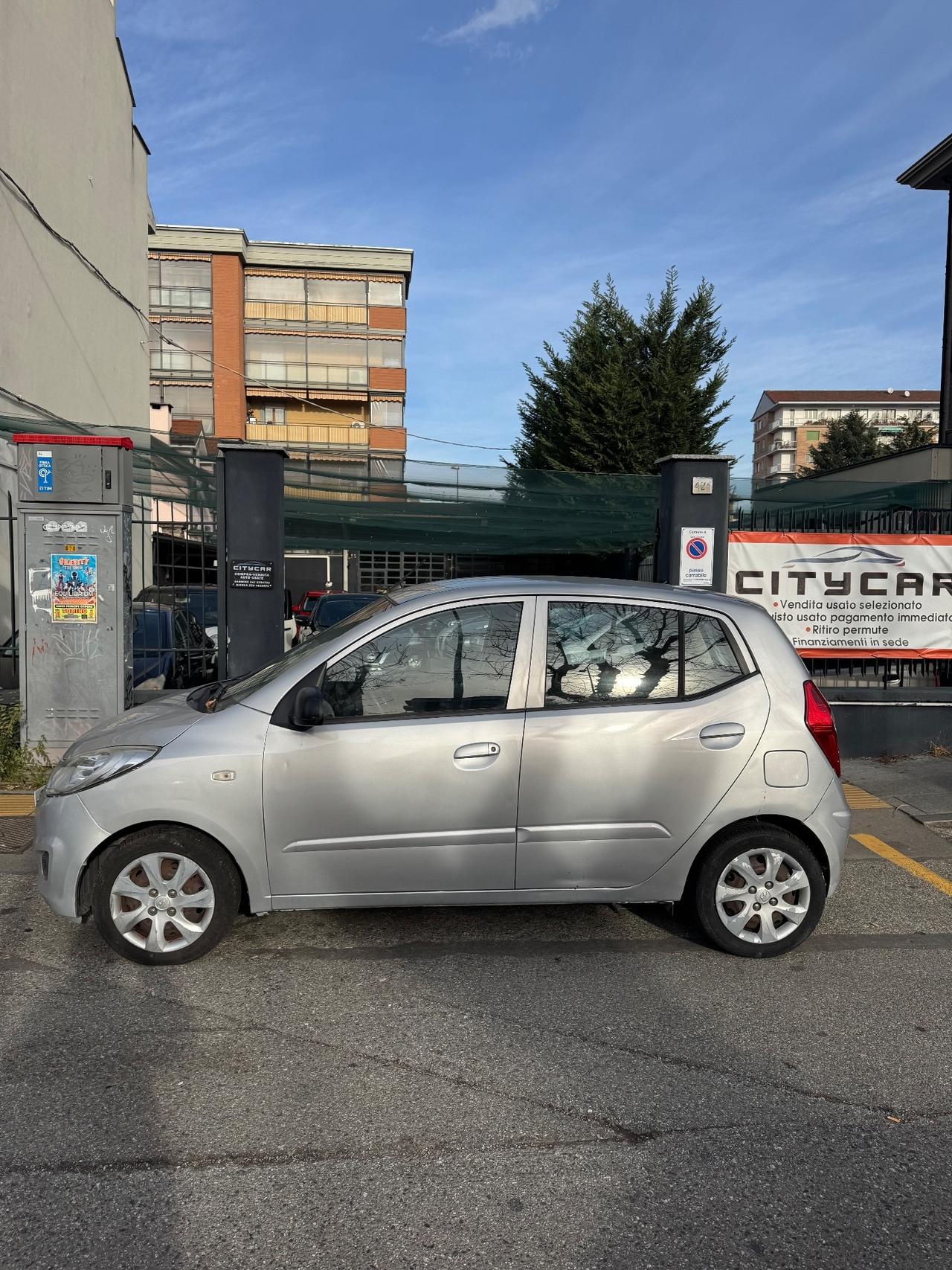 Hyundai i10 69 cv benz 1.1 Like