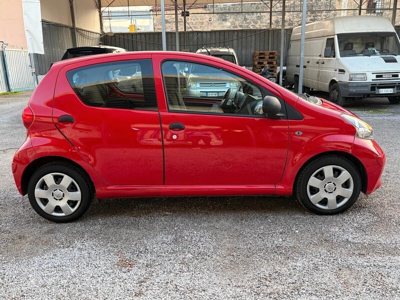 Toyota Aygo 1.0 68CV INCLUSO PASSAGGIO&GARANZIA.