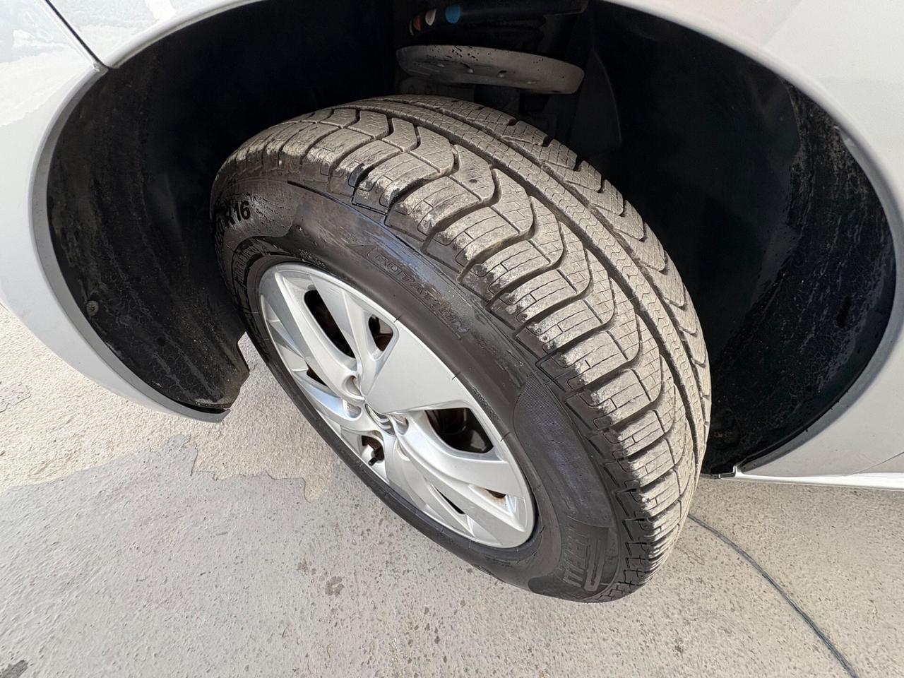 Citroen C4 Picasso 1.6 e-HDi 115 ETG6 Seduction