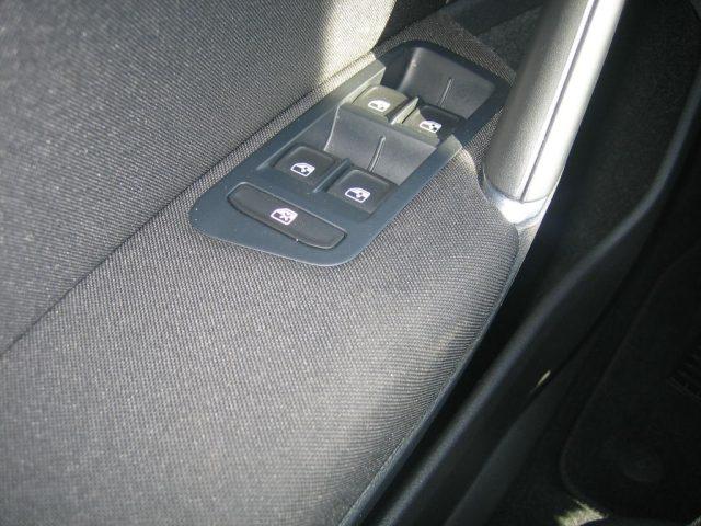 VOLKSWAGEN Golf 1.6 TDI 110 CV 5p. Comfortline BlueMotion Technolo