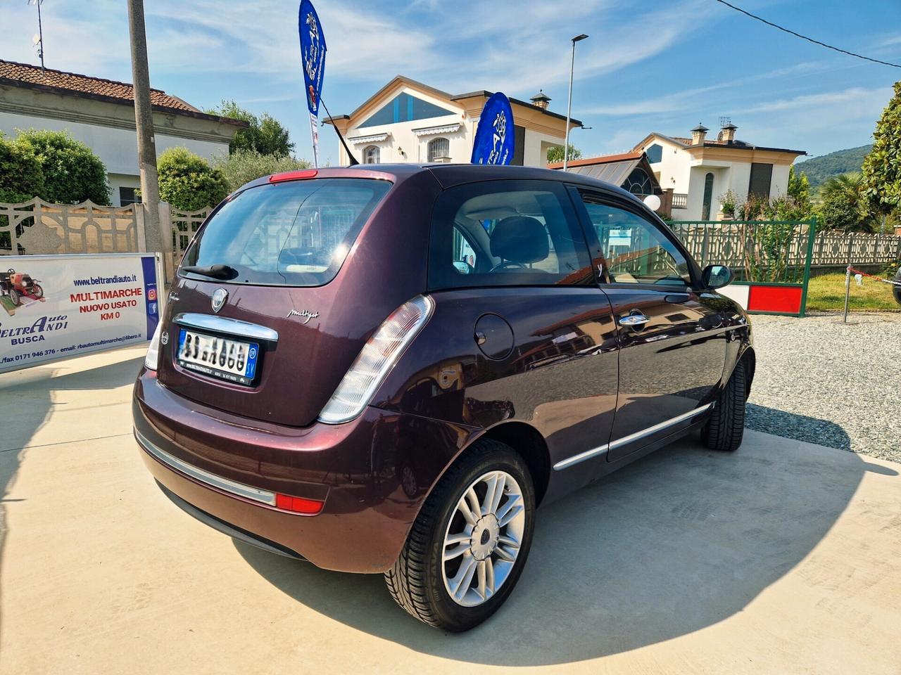 Lancia Ypsilon 1.3 MJT 75 CV Prontissima!
