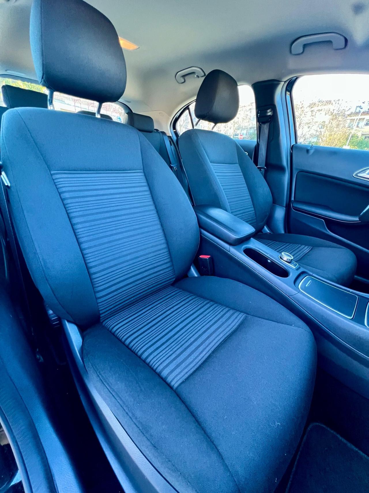 Mercedes-benz A 180 d Automatic Sport Acc.Permute