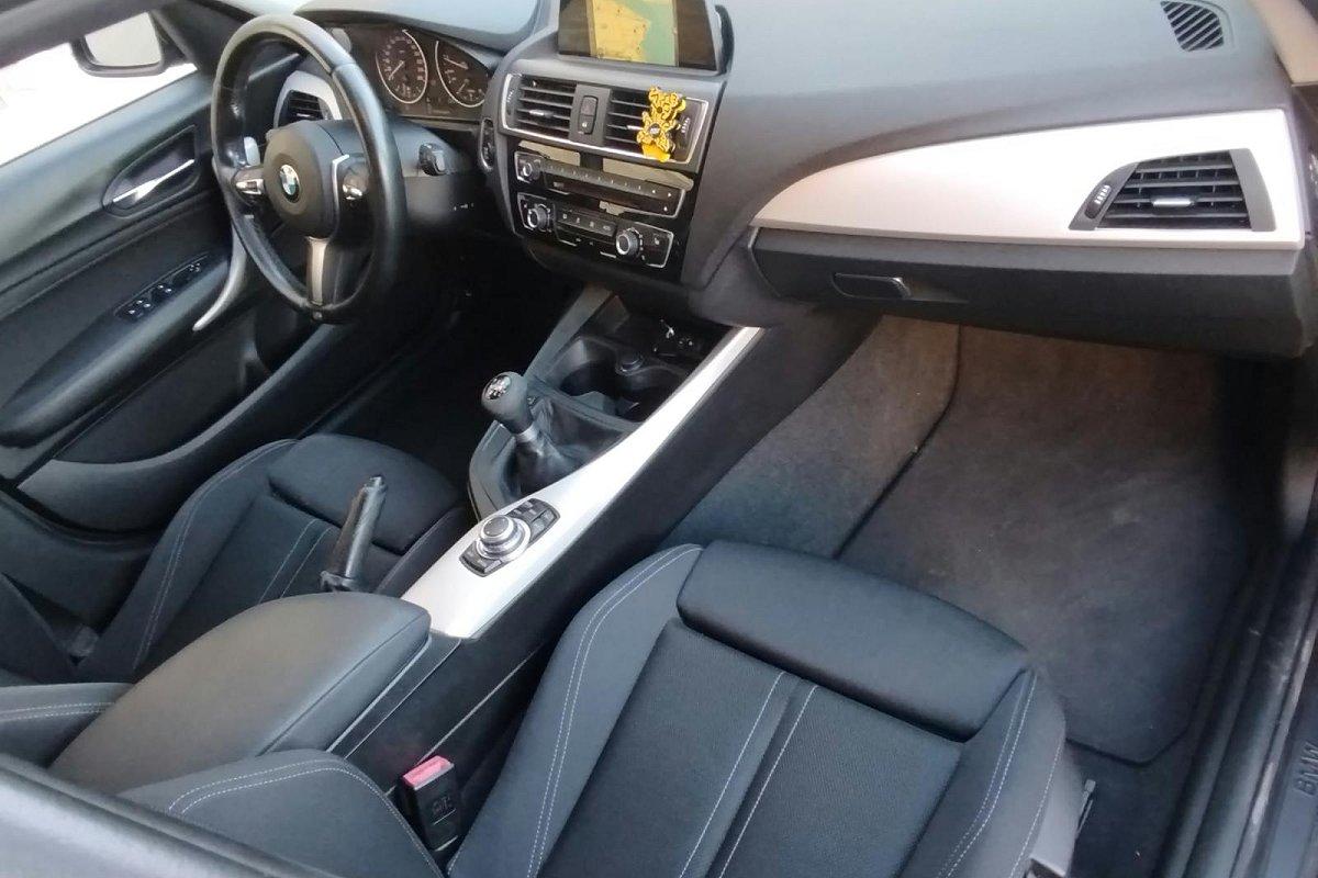 BMW 118i 5p. Advantage