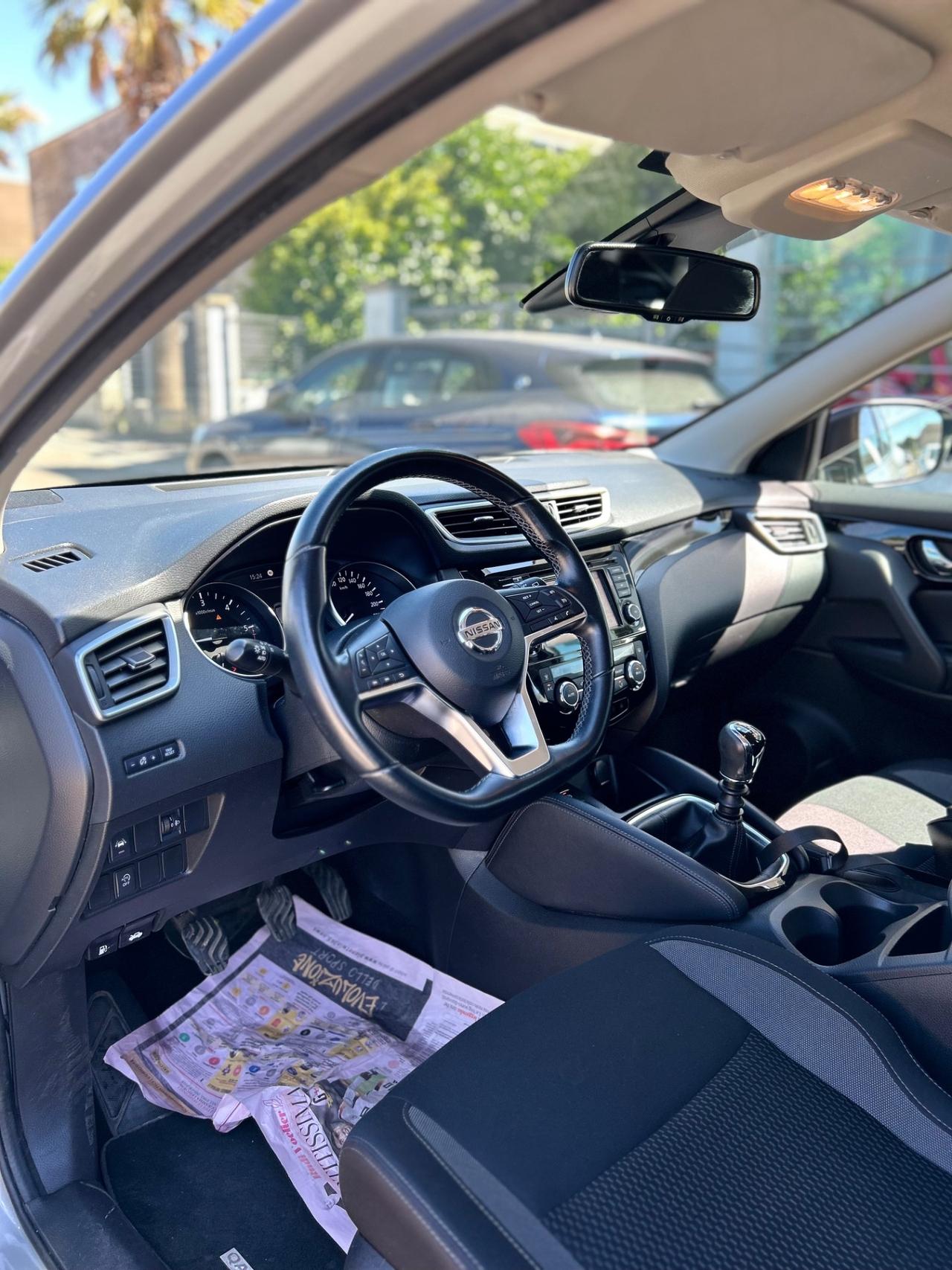 Nissan Qashqai 1.5 dCi 115 CV Business