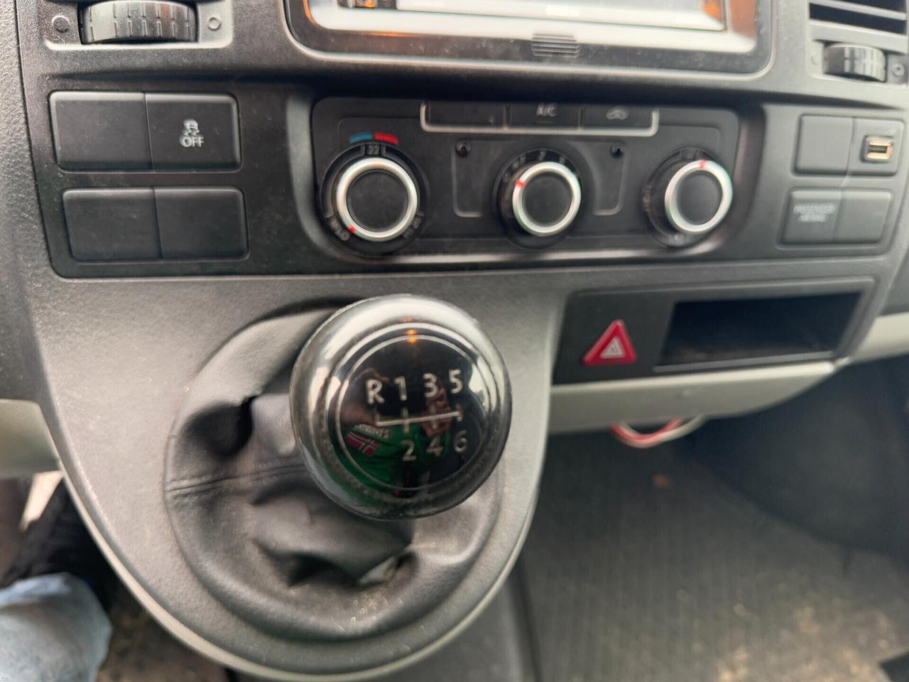 Volkswagen Transporter 2.0/140CV/2015/NO IVA