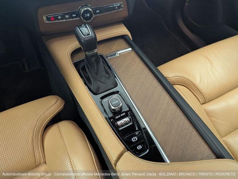 Volvo XC90 2.0 225 CV D5 4X4 INSCRIPTION AUTOMATIC