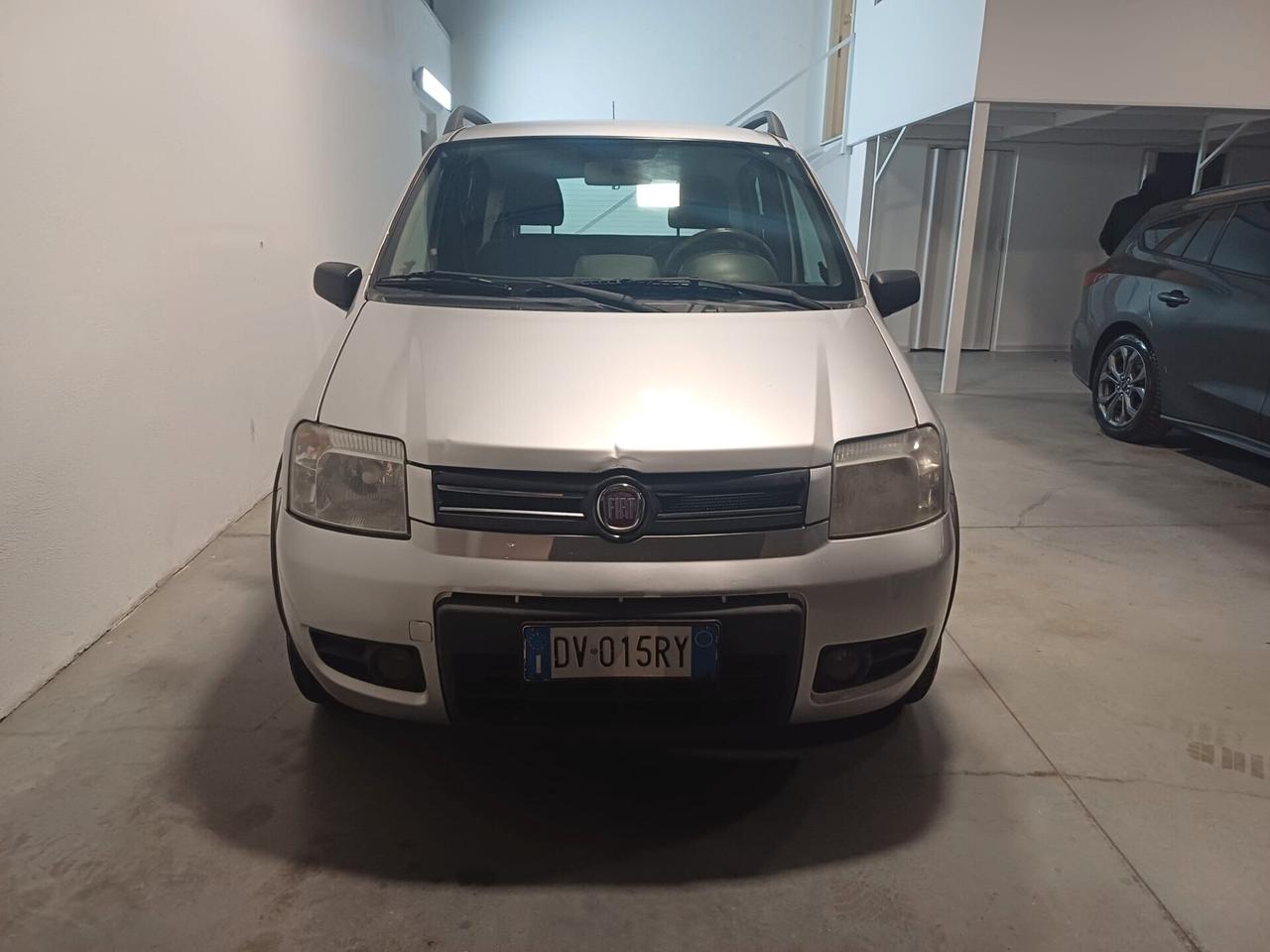 Fiat Panda 1.2 Climbing Clima/Barre/Mp3