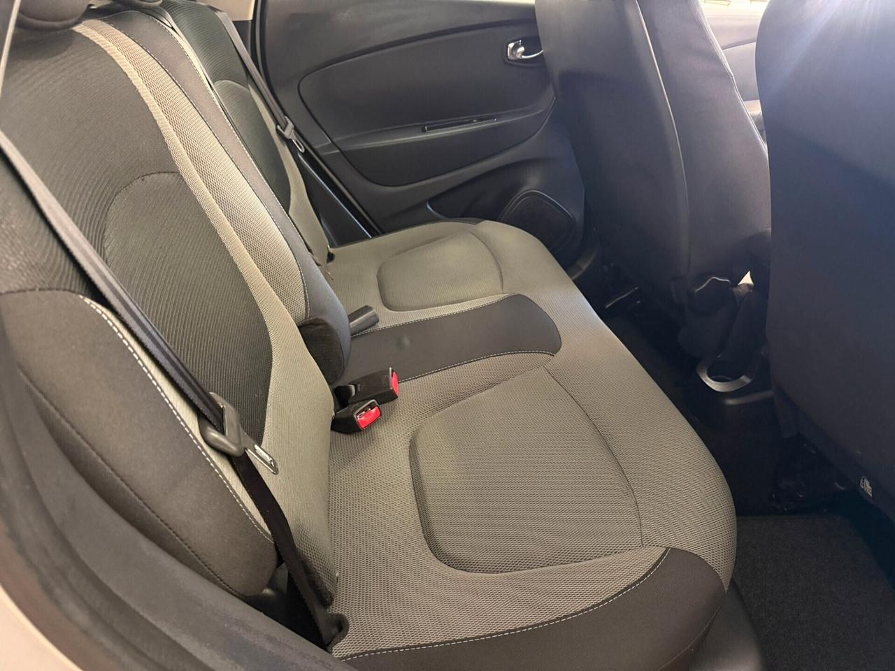 Renault Captur 0.9 90 CV Energy R-Link 63.500 KM