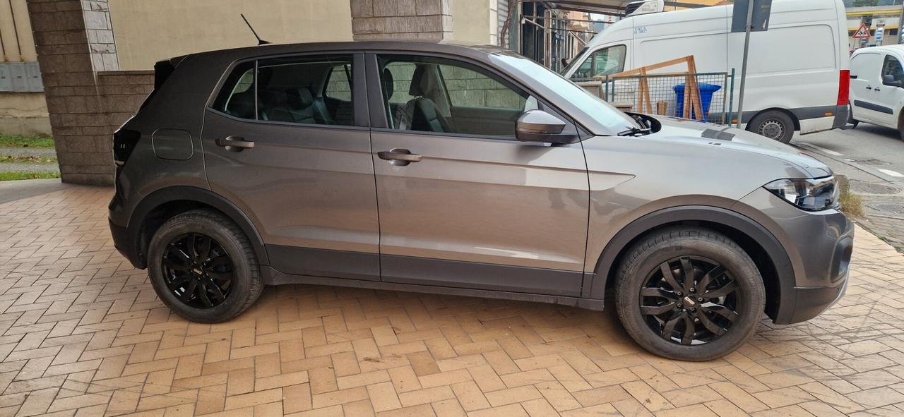 Volkswagen T-Cross 1.6 tdi 95cv. 24.000 km NAVIGATORE tagliandata