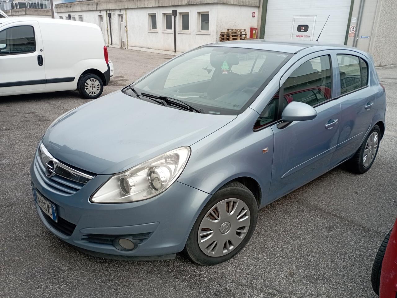 Opel Corsa 1.3 CDTI 90CV 5 porte NEOPATENTATI OK