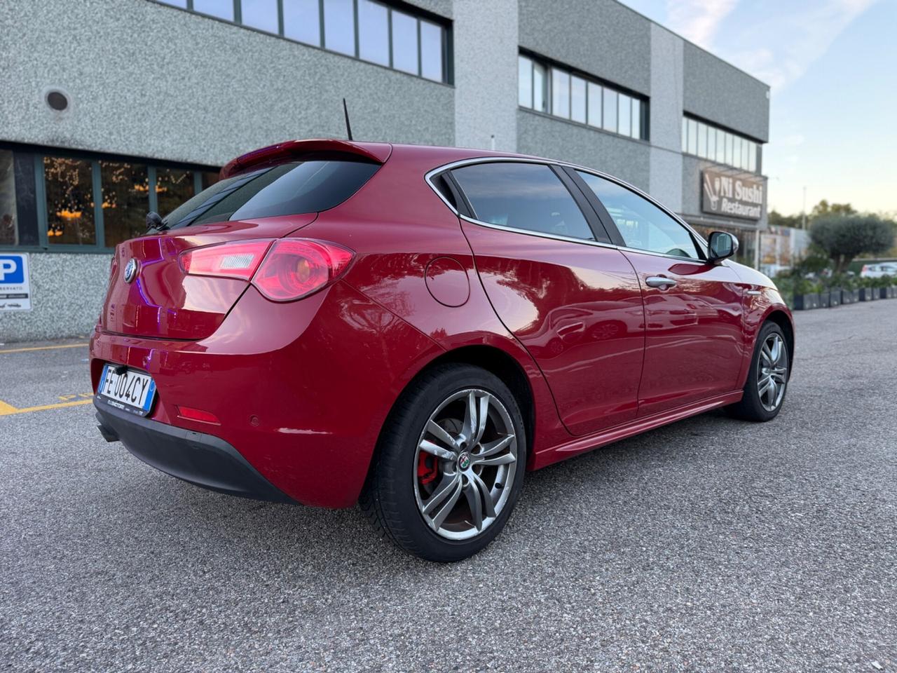 Alfa Romeo Giulietta 1.6 JTDm TCT 120 CV*Automatik*Neopatentati*Euro6*