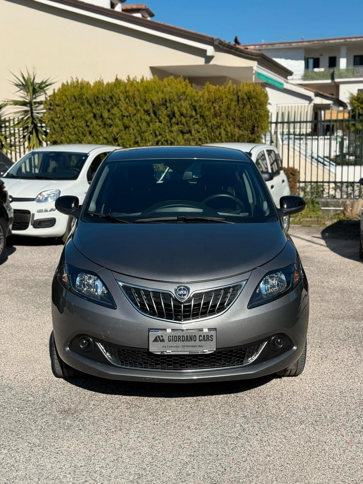 Lancia Ypsilon 1.0 FireFly 5 porte S&S Hybrid Gold Plus