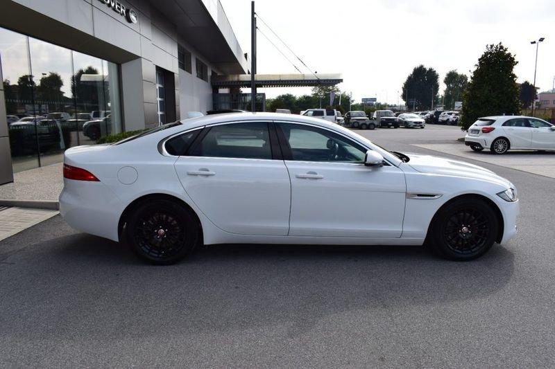 Jaguar XF 2.0 D 180 CV AWD aut. Prestige