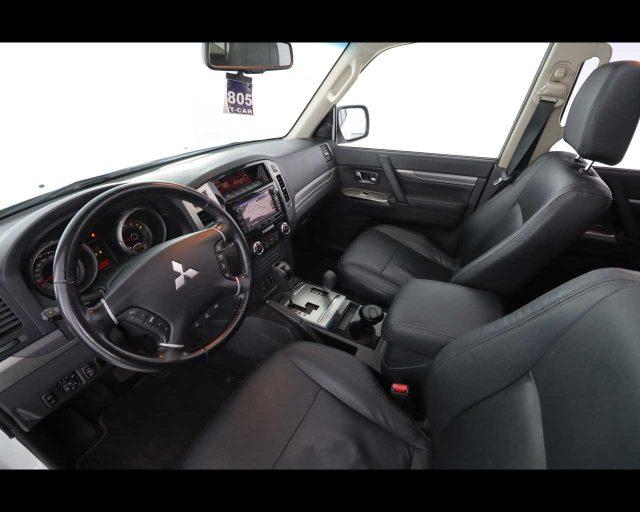 MITSUBISHI Pajero 3.2 DI-D 16V aut. 5p. Instyle DPF