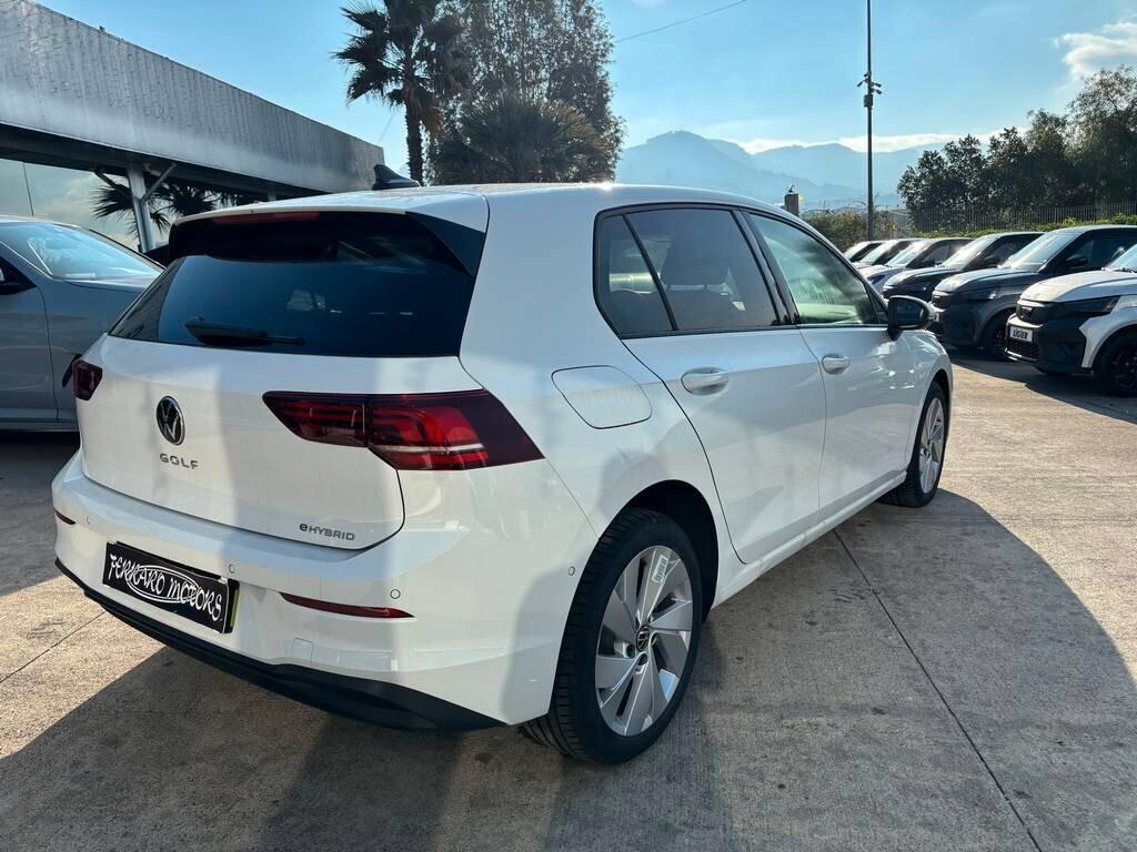 Volkswagen Golf 1.5 TSI eHybrid DSG Style 2025 / KM 0 IVA ESPOSTA TUA A SOLI 315 Euro al mese