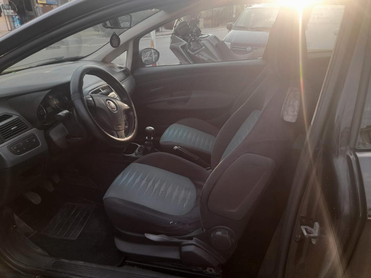 Fiat Grande Punto 1.4cc metano (PRIVATO)-2009