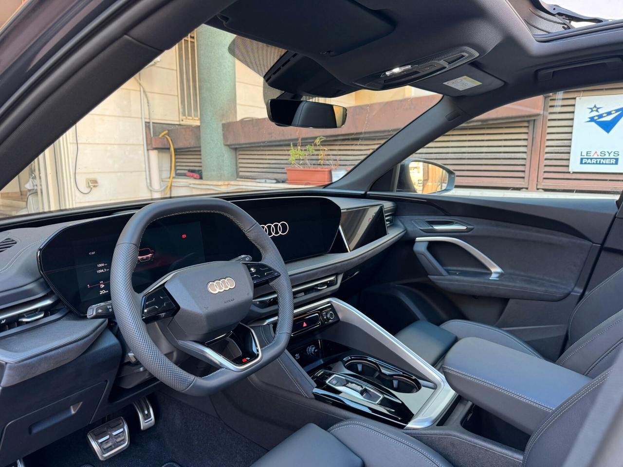 Audi Q5 SPB TDi 150 kW mHEV+ S tronic quattro line edition