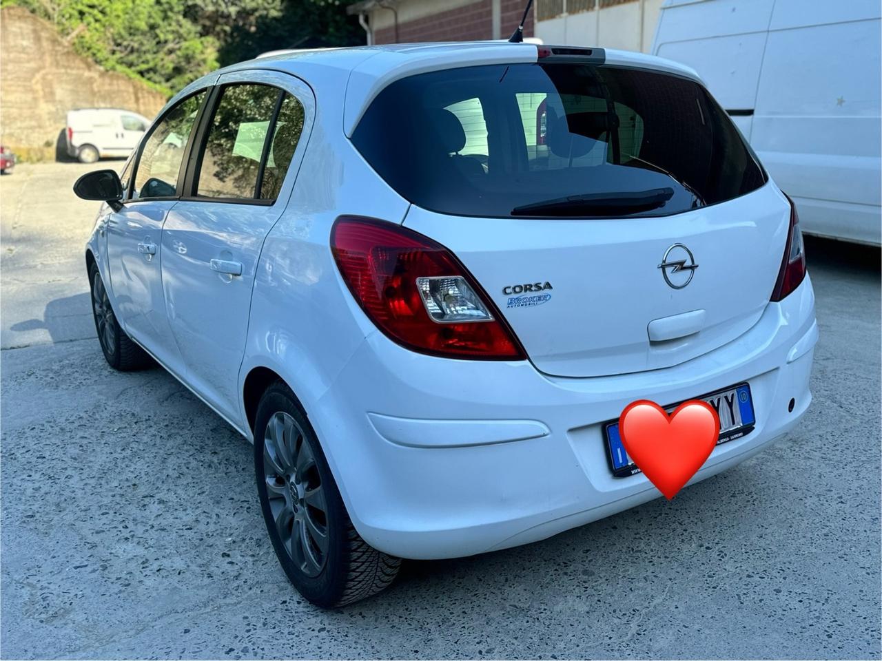 Opel Corsa 1.2 5 porte Edition 2010