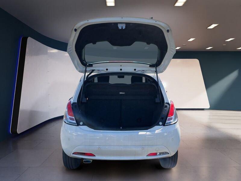 Lancia Ypsilon III 2021 1.0 firefly hybrid Gold s&s 70cv