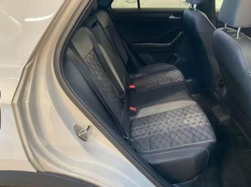 Volkswagen T-Roc 1.5 TSI ACT R-Line DSG LED NAVI CAMERA