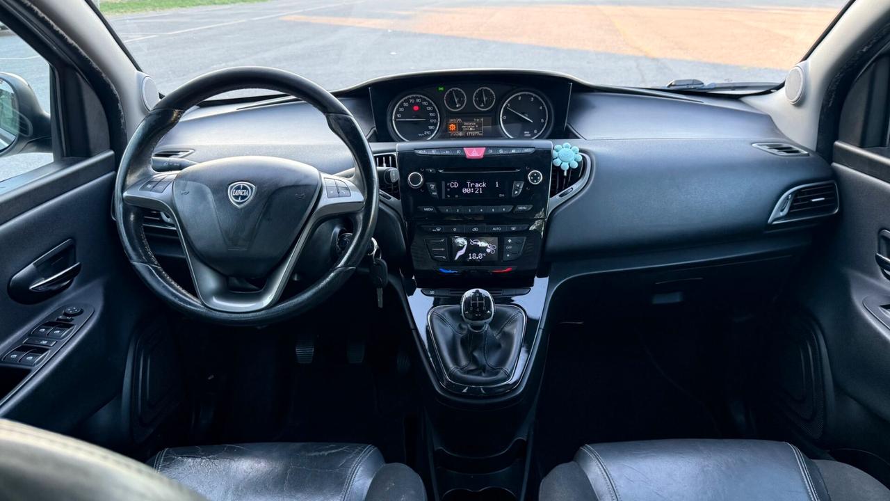 Lancia Ypsilon 5 porte S&S Platinum *garanzia 12 mesi*