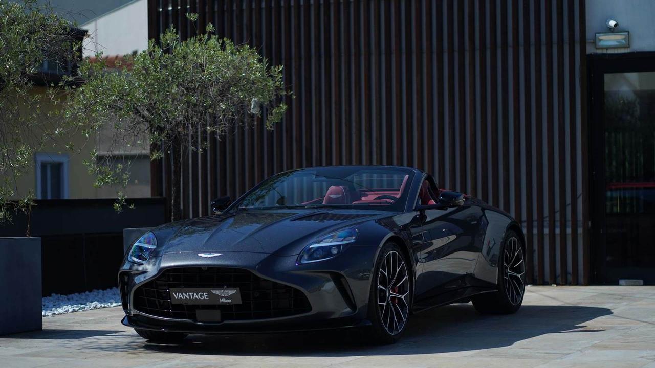 ASTON MARTIN VANTAGE ROADSTER MY26.5