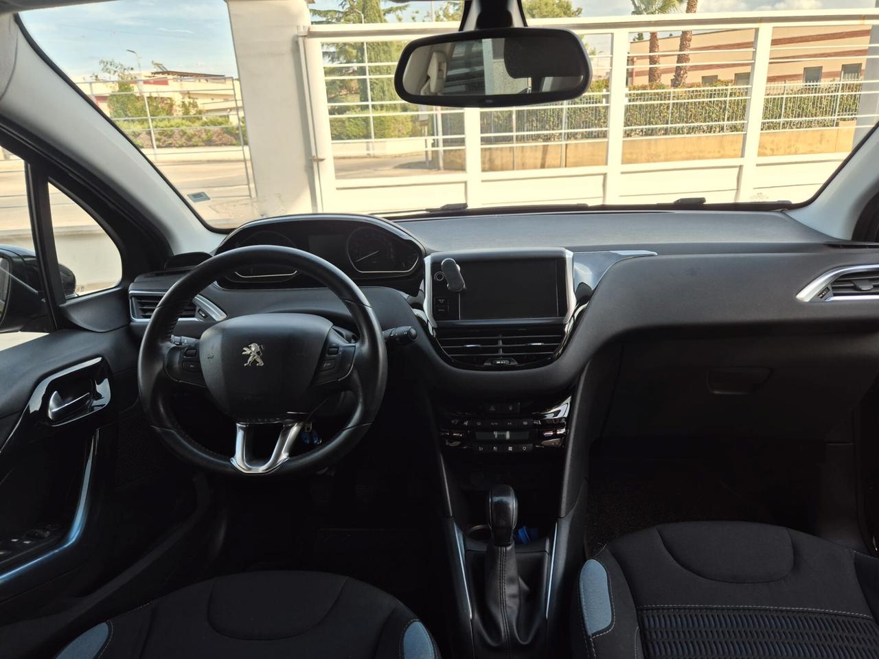 Peugeot 208 1.4 HDi 68 CV 5 porte Access