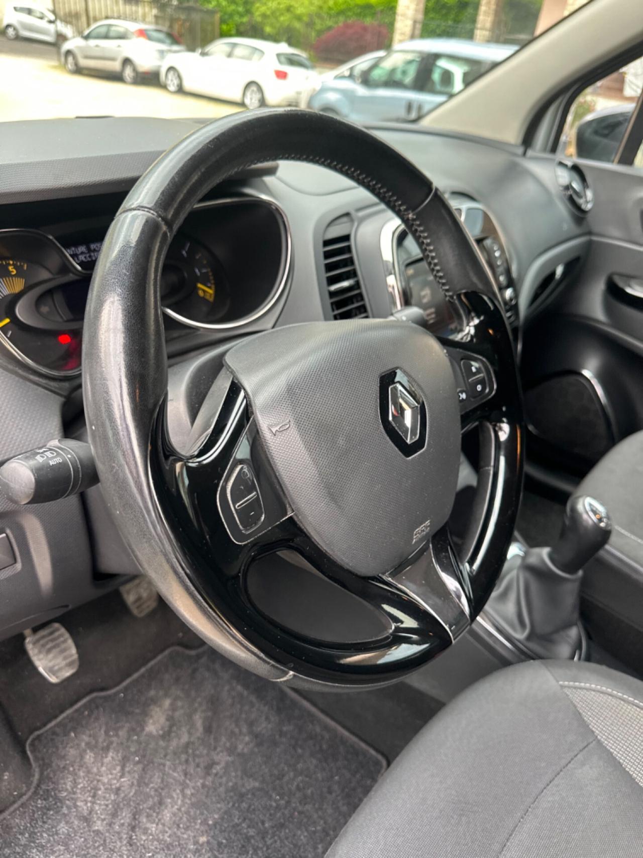 Renault CAPTUR 1.5 dCi 8V 90 CV R-LINK UNICOPR GARANZ