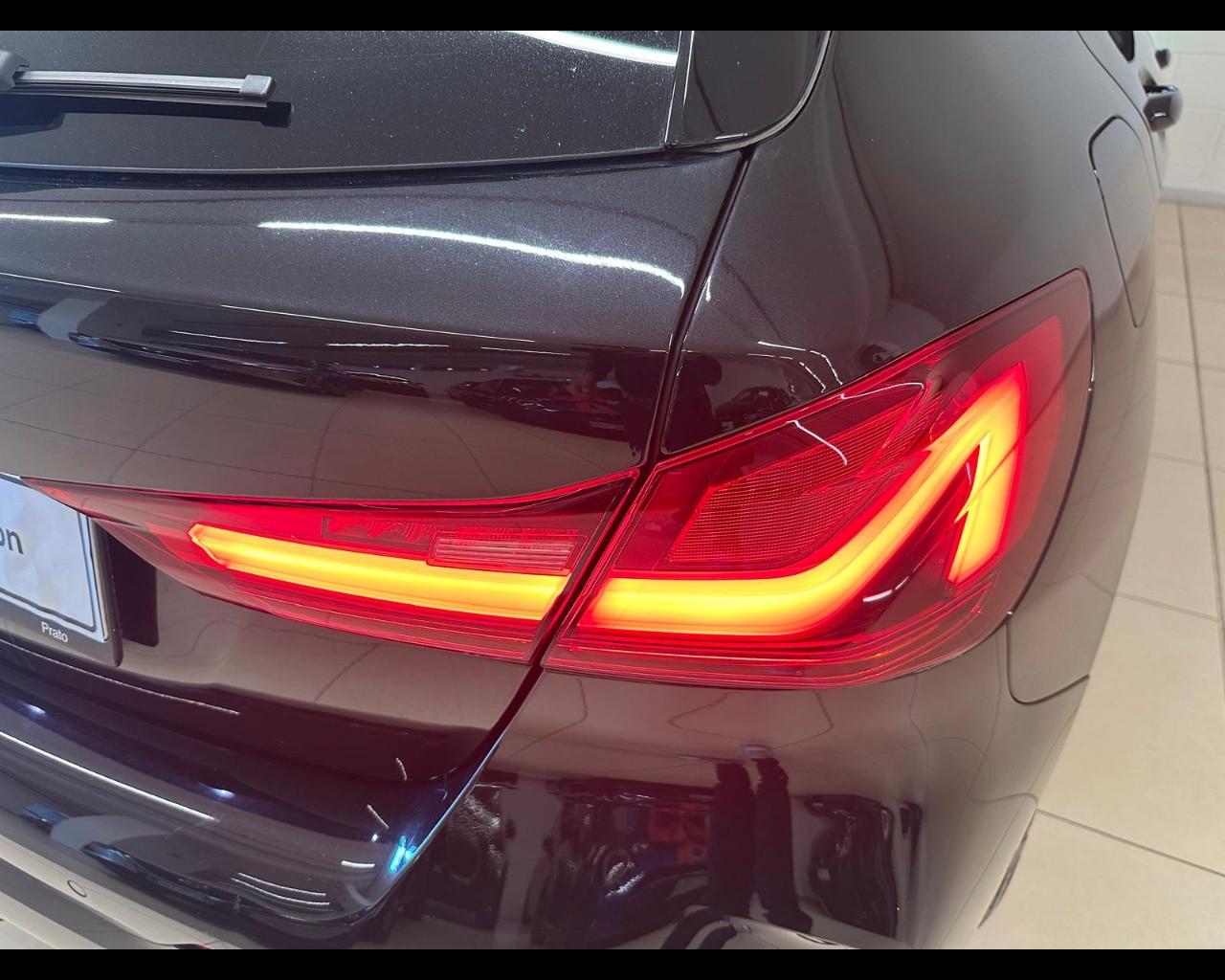 BMW Serie 1 (F40) - 118d 5p. Msport