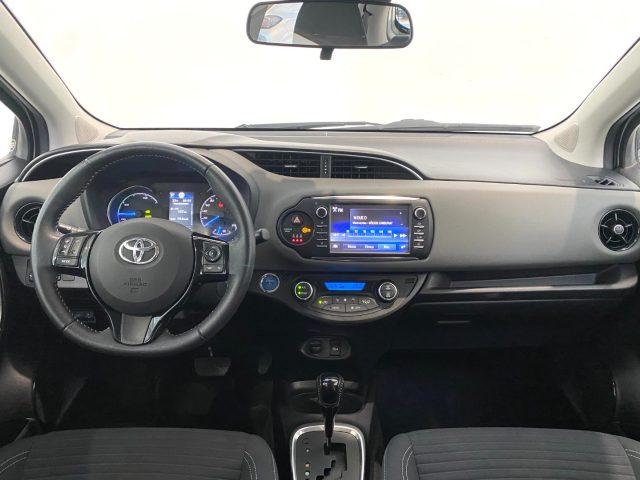 TOYOTA Yaris 1.5 HYBRID 5 porte Active NEOPATENTATI