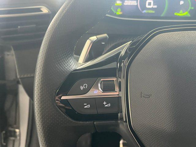 PEUGEOT 208 1.2 PureTech 100 GT