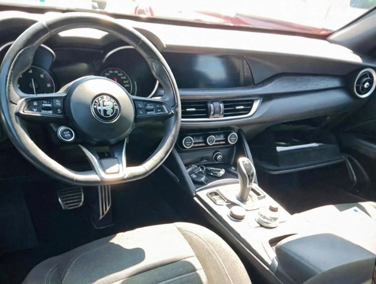 Alfa Romeo Stelvio 2.2 Turbodiesel 190 CV AT8 Q4 Business