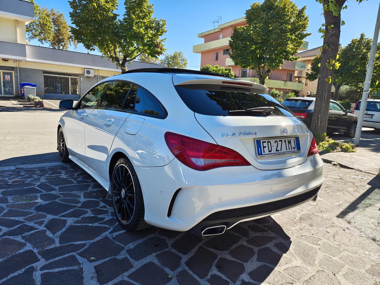 Mercedes-benz CLA 200 d S.W. 4Matic Automatic Premium