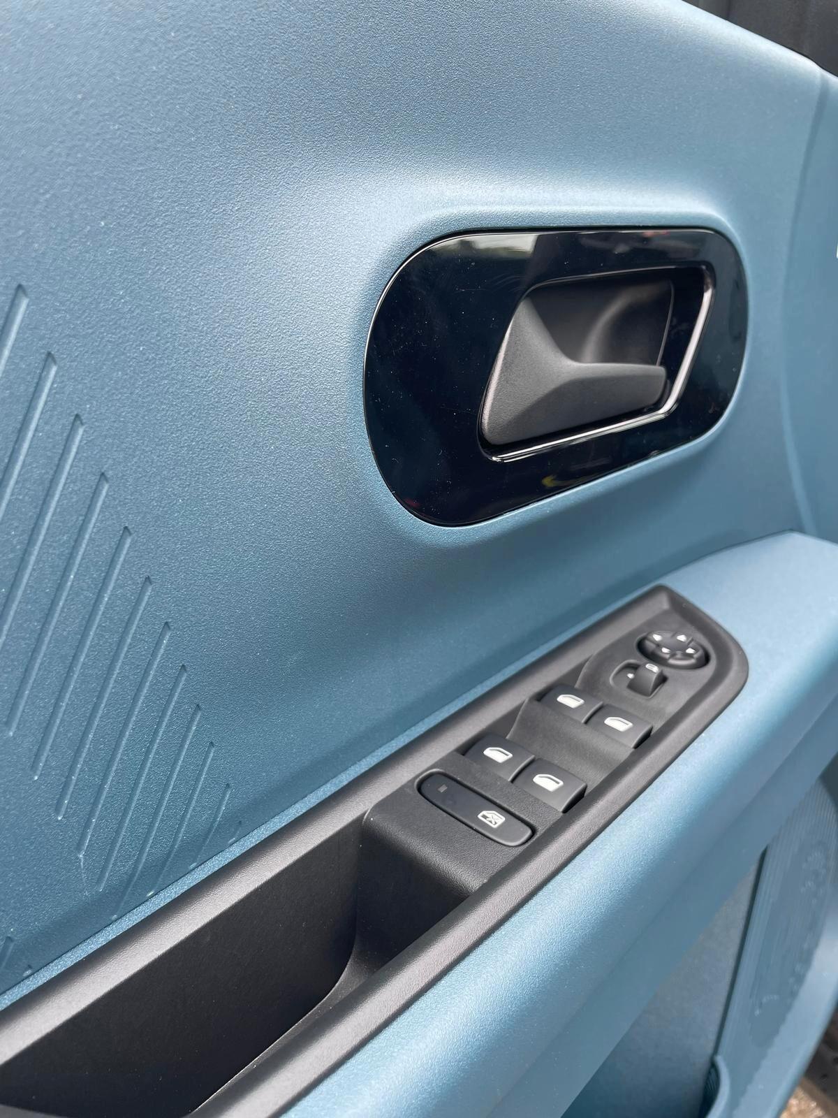Fiat Grande Panda 1.2 Hybrid 110 CV Icon Nuova di fabbrica