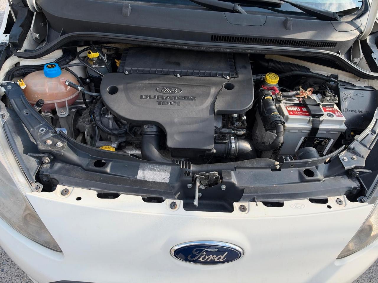 Ford KA 1.3 TDCi TITANIUM OK NEOP.