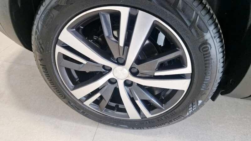 Peugeot 3008 BlueHDi 130 CV S&S EAT8 Allure