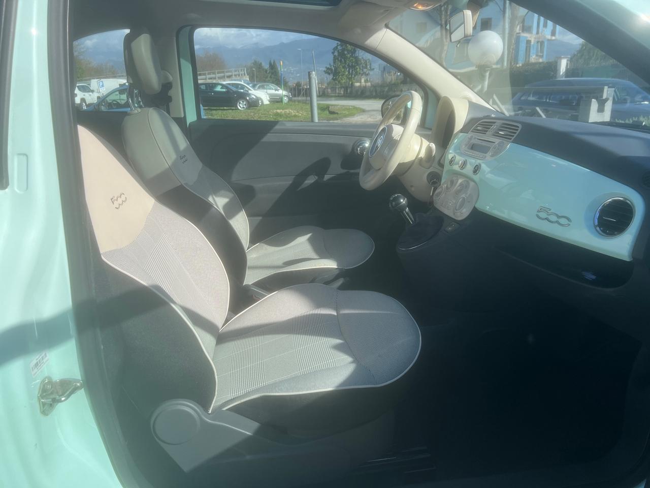 Fiat 500 1.3MJT 95CV Lounge LATTE E MENTA-2015