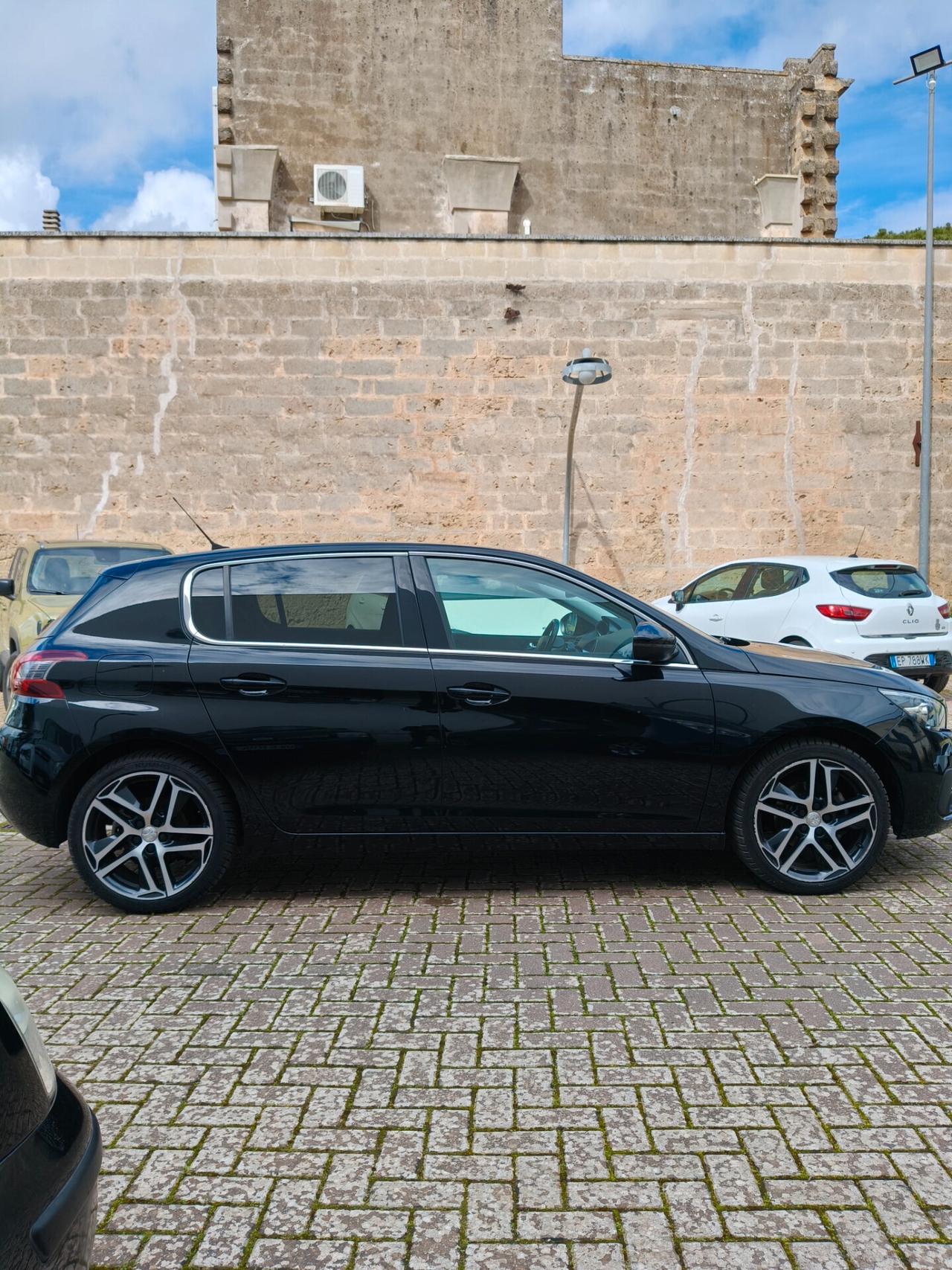 Peugeot 308 BlueHDi 120 S&S EAT6 GT Line