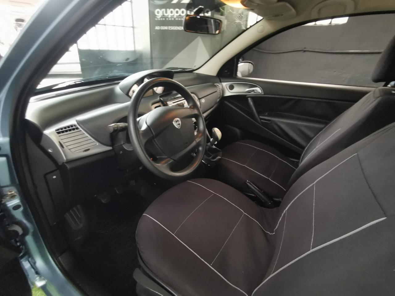 Lancia Ypsilon 1.2 Oro KM 55860 NEOPATENTATI GARANZIA 12 MESI