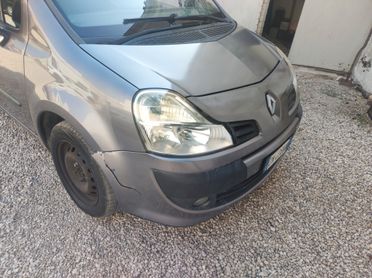 Renault Modus Grand 1.5 dCi 70CV