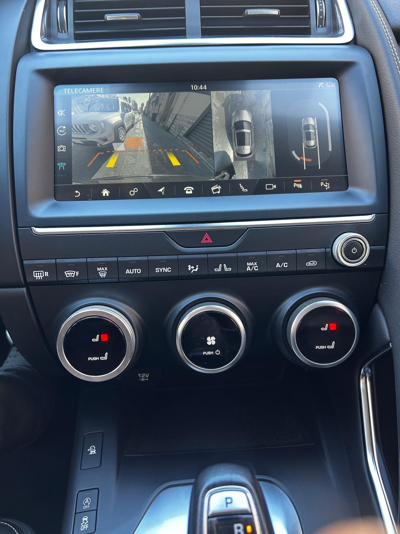 Jaguar E-Pace 2.0D 240 CV AWD aut. R-Dynamic HSE