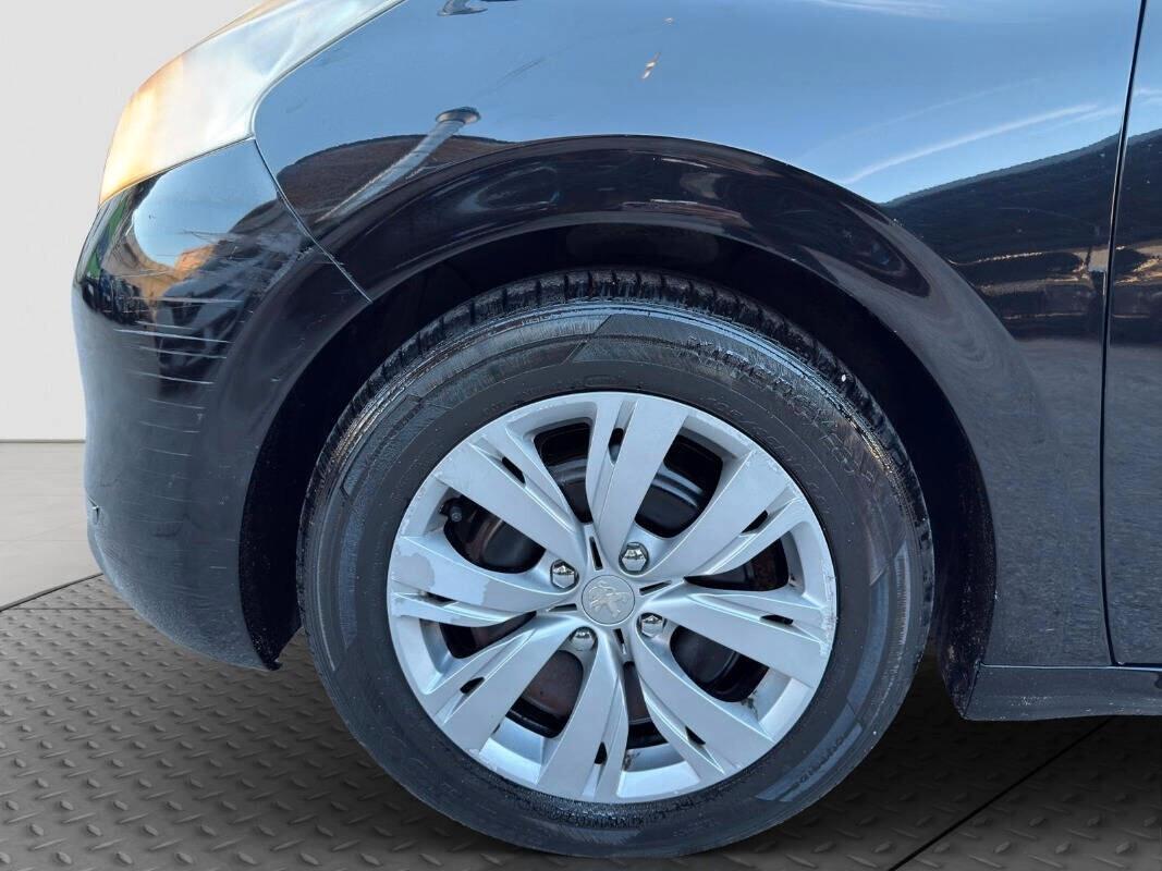 Peugeot 208 1.2 VTi 82 CV 5 porte Active 2013