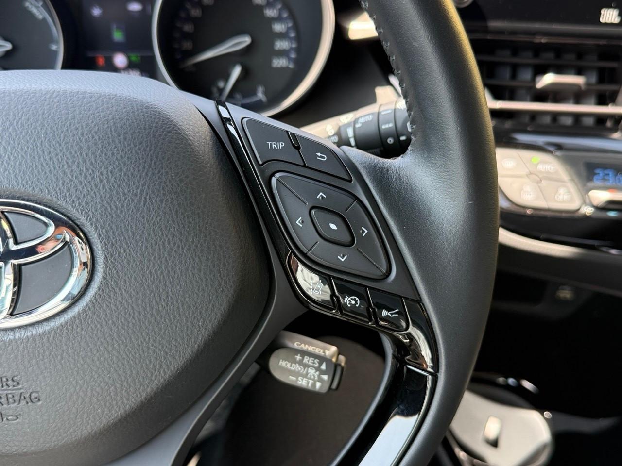 Toyota C-HR 1.8 Hybrid Lounge 2023/GARANZIA UFFICIALE