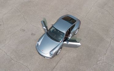 Porsche 911 Carrera 4S Coupé