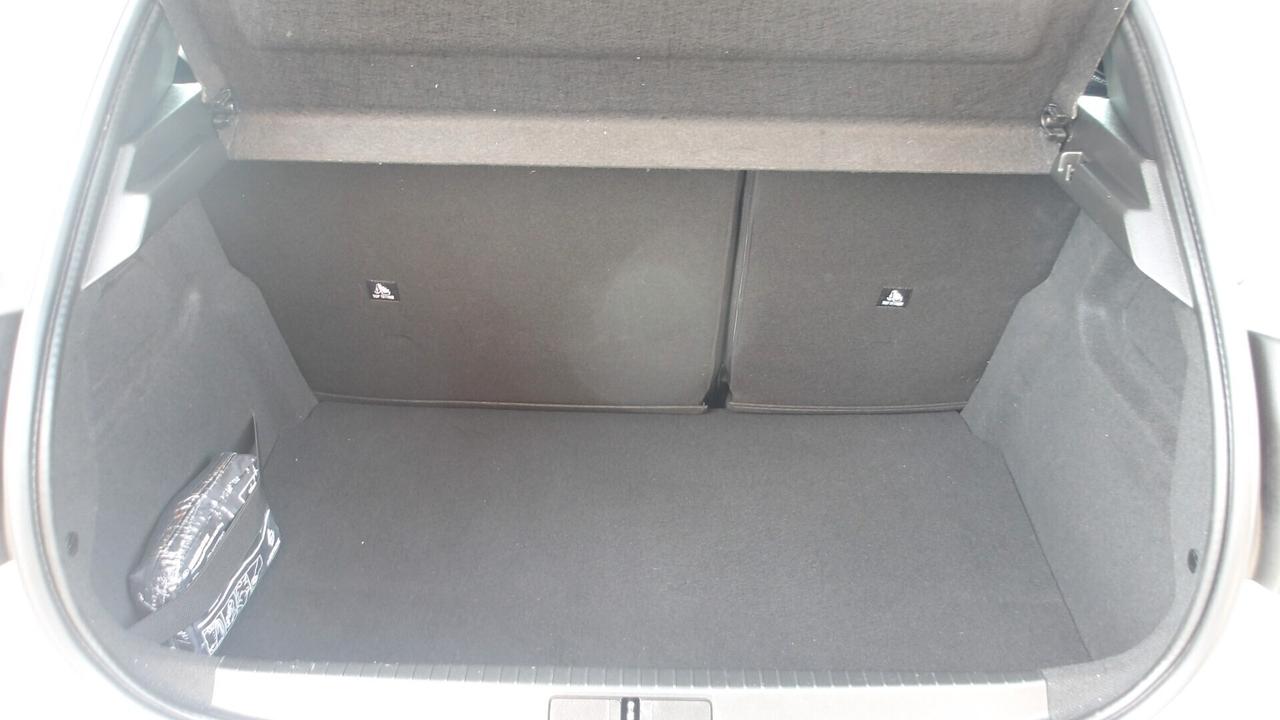 PEUGEOT 208 1.2 BENZ-PREZZO PROMO!