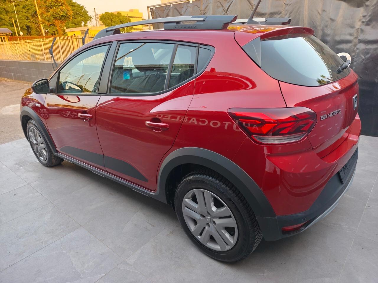 Dacia Sandero Stepway 1.0 TCE BENZINA E GPL DI SERIE