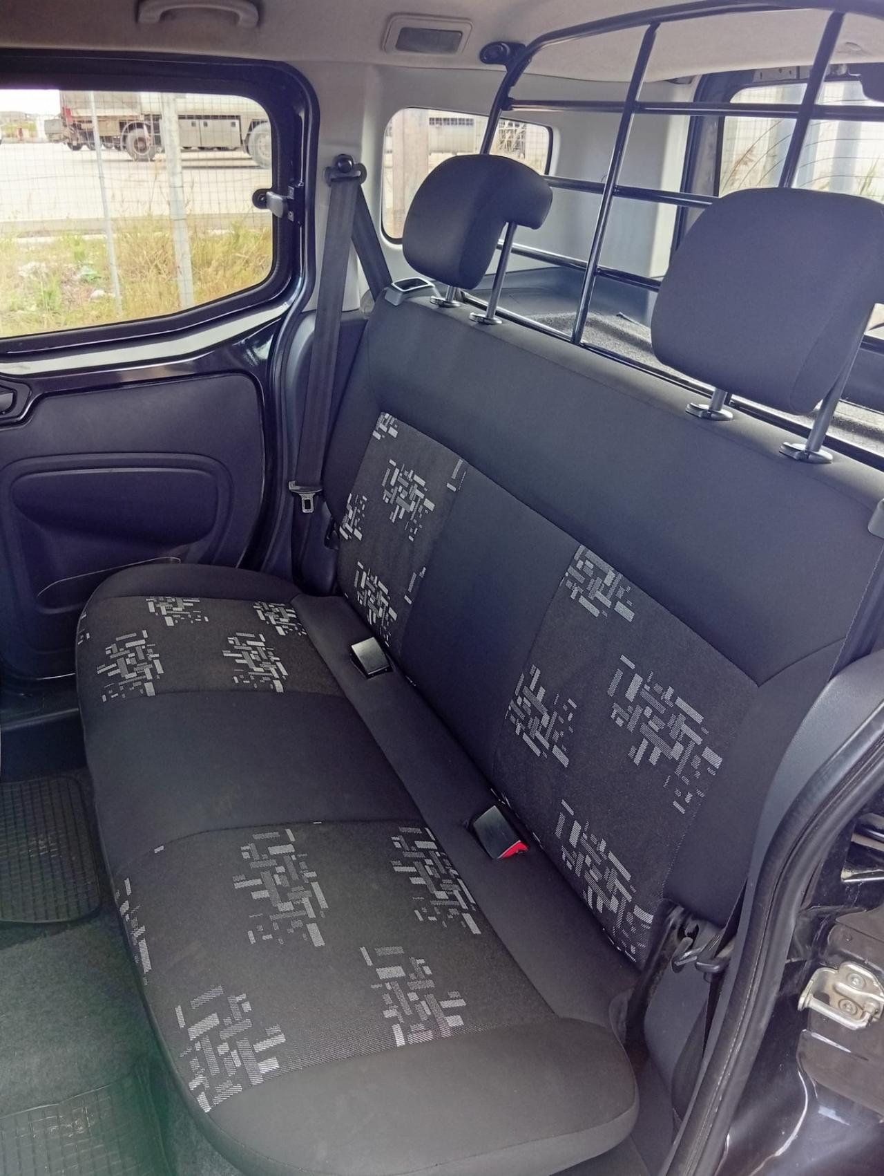 Fiat Fiorino 1.3 MJT 75CV Combi Semivetrato (N1)