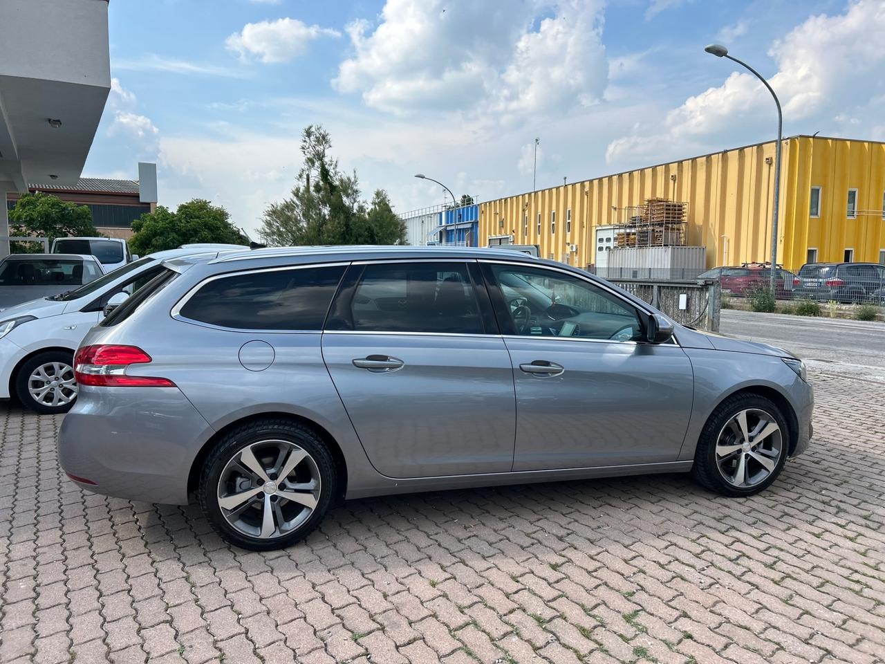Peugeot 308 BlueHDi 120 SeS SW GT Line